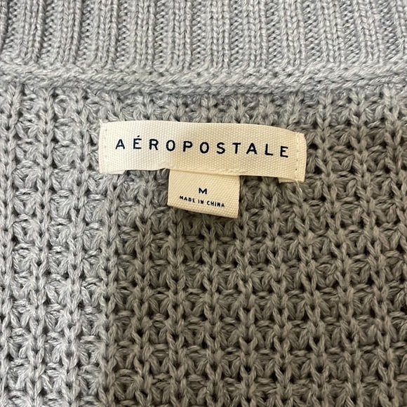 Aeropostale Grey Cropped Knit Sweater - Picture 2 of 3